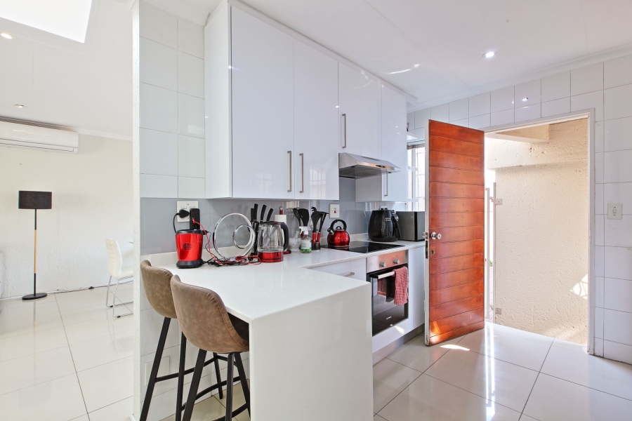 2 Bedroom Property for Sale in Morningside Manor Gauteng