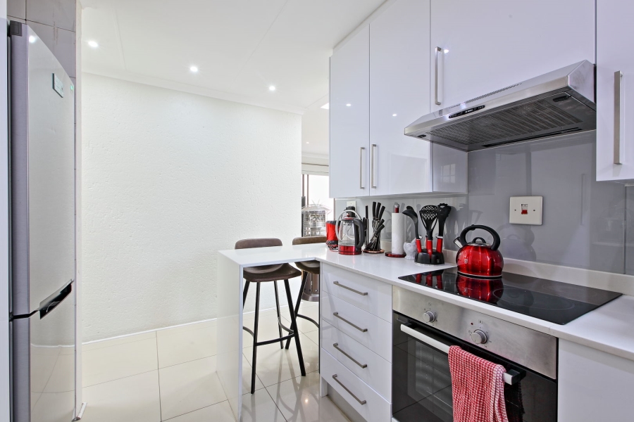 2 Bedroom Property for Sale in Morningside Manor Gauteng