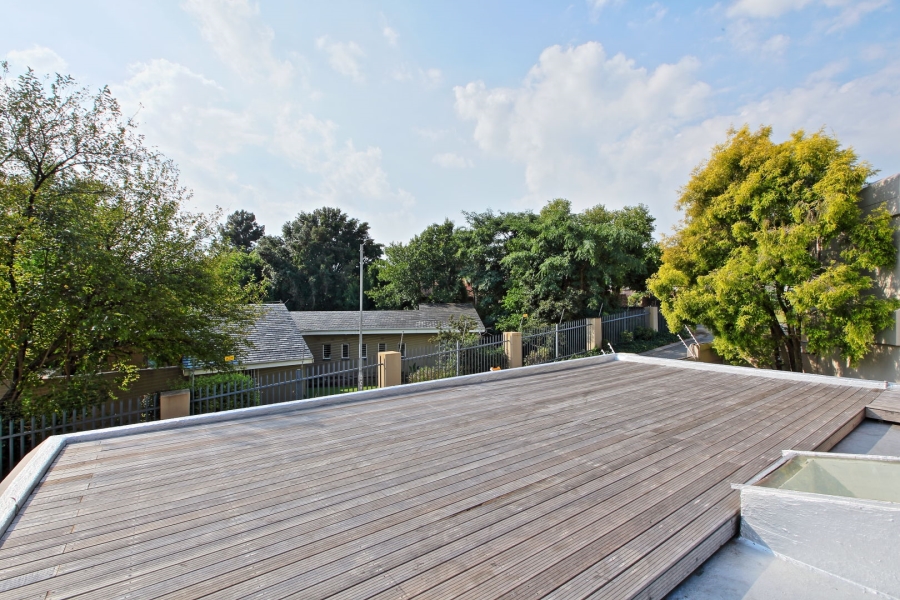 2 Bedroom Property for Sale in Morningside Manor Gauteng