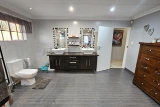4 Bedroom Property for Sale in Annlin Gauteng