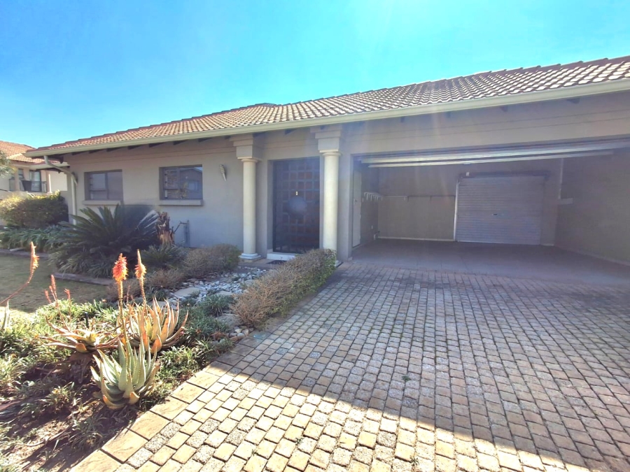 3 Bedroom Property for Sale in Kenleaf Gauteng