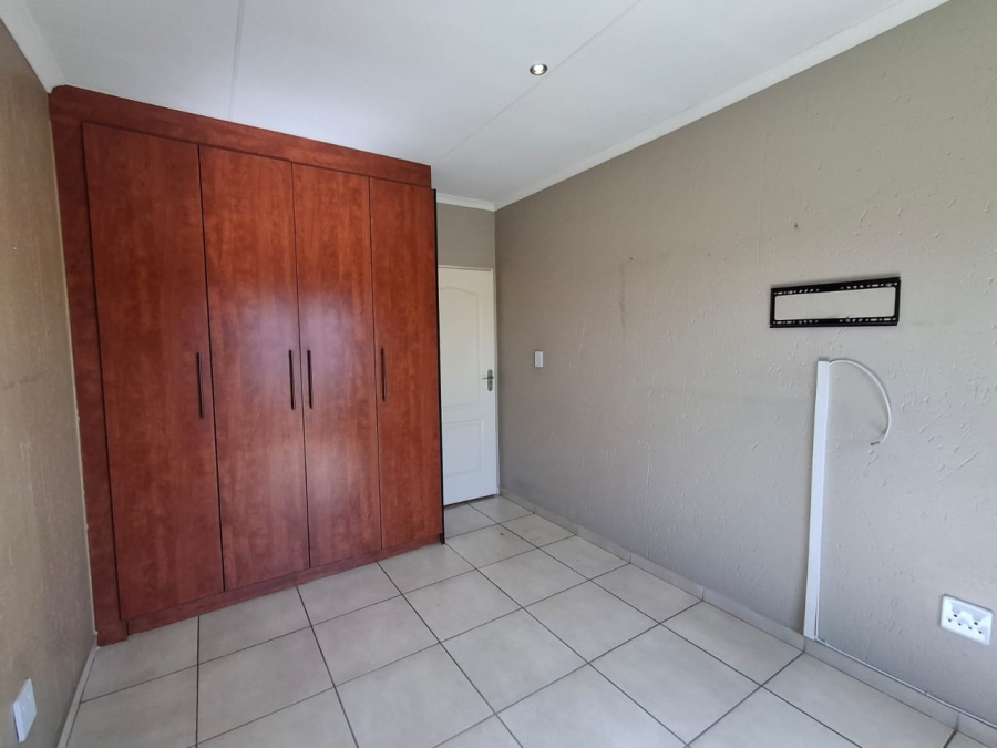 3 Bedroom Property for Sale in Kenleaf Gauteng