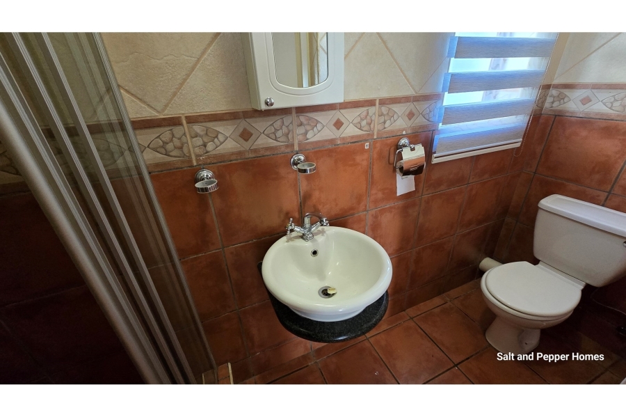 To Let 4 Bedroom Property for Rent in Bougainvillea Estate Gauteng