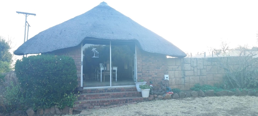 5 Bedroom Property for Sale in Tiegerpoort Gauteng