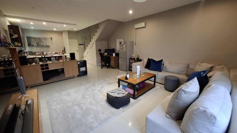 2 Bedroom Property for Sale in Equestria Gauteng