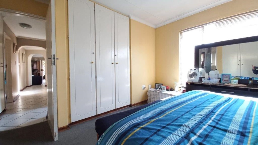 2 Bedroom Property for Sale in Parkdene Gauteng