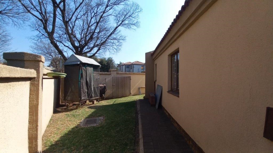 2 Bedroom Property for Sale in Parkdene Gauteng