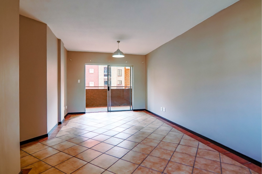 2 Bedroom Property for Sale in Die Hoewes Gauteng
