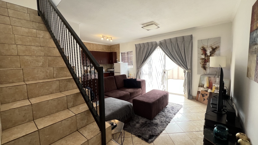 2 Bedroom Property for Sale in Eike Park Gauteng