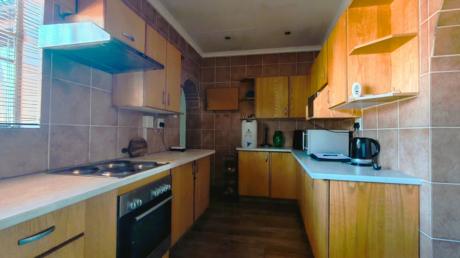 3 Bedroom Property for Sale in Vanderbijlpark SW 5 Gauteng