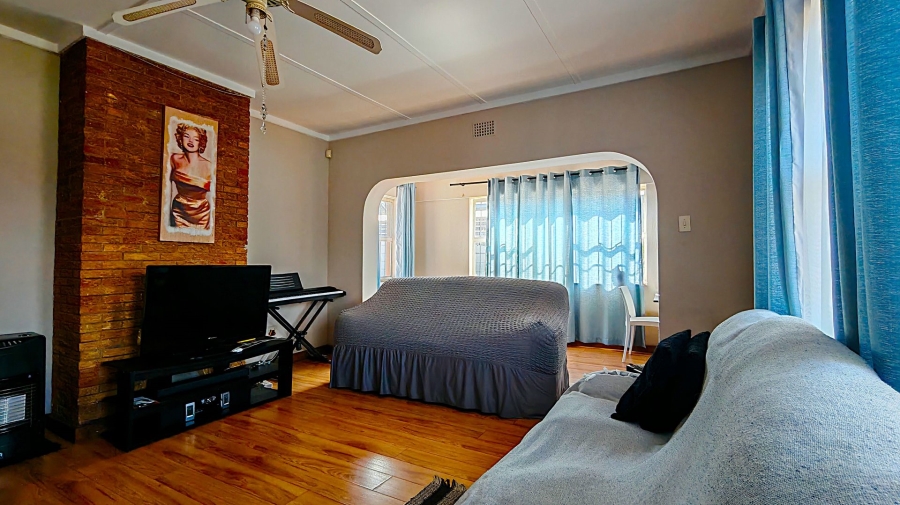 3 Bedroom Property for Sale in Vanderbijlpark SW 5 Gauteng
