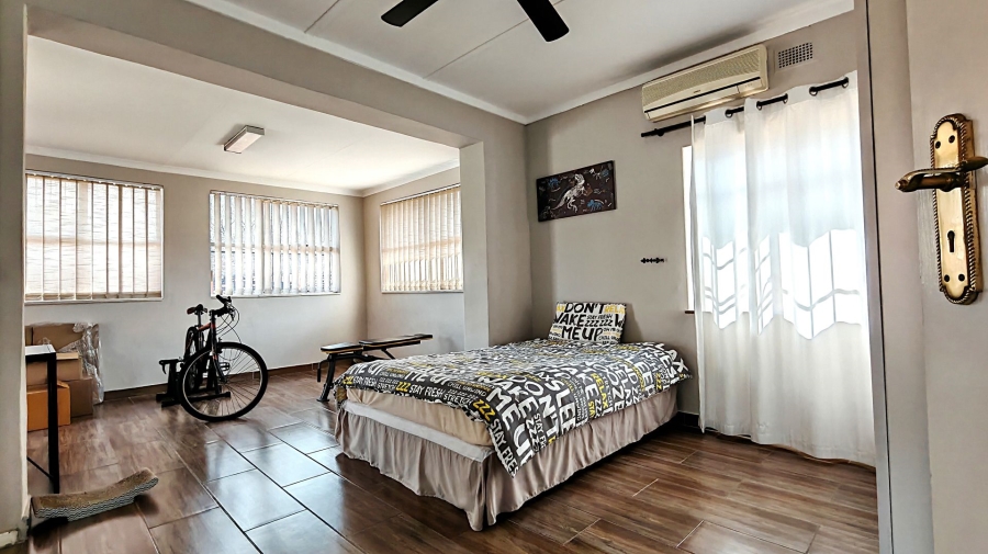 3 Bedroom Property for Sale in Vanderbijlpark SW 5 Gauteng