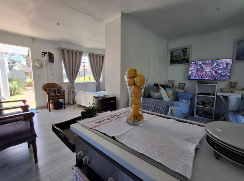 3 Bedroom Property for Sale in Brackenhurst Gauteng