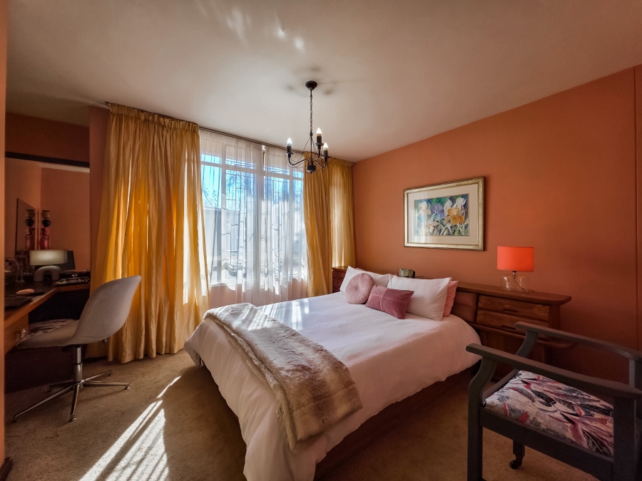 3 Bedroom Property for Sale in Sunnyside Gauteng