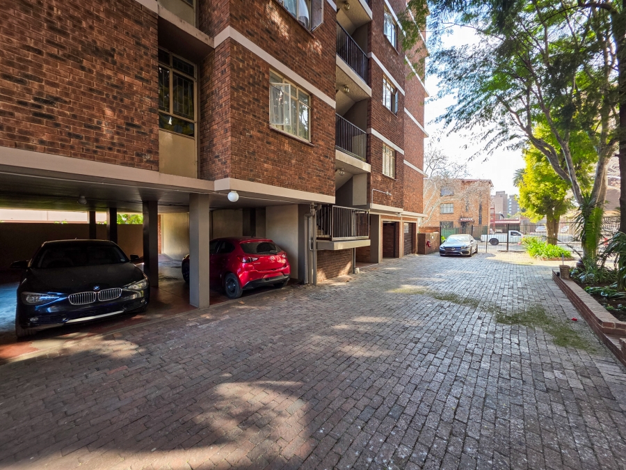 3 Bedroom Property for Sale in Sunnyside Gauteng