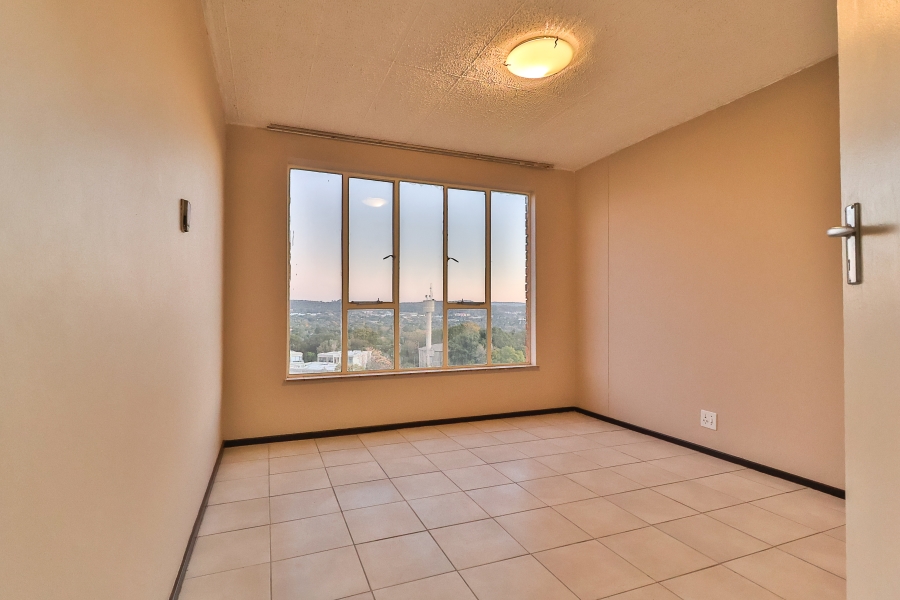 2 Bedroom Property for Sale in La Montagne Gauteng
