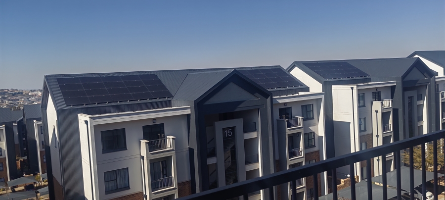 2 Bedroom Property for Sale in Aspen Hills Gauteng