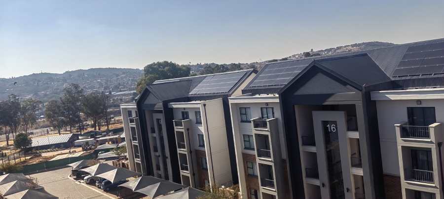 2 Bedroom Property for Sale in Aspen Hills Gauteng