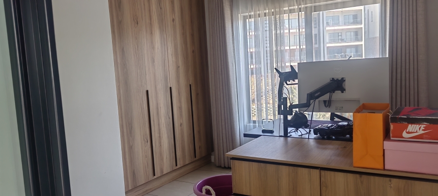2 Bedroom Property for Sale in Aspen Hills Gauteng