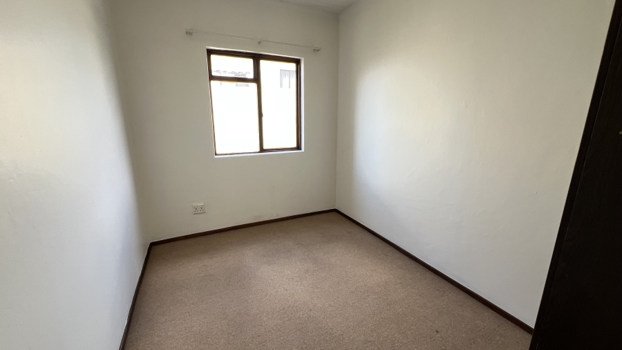 2 Bedroom Property for Sale in Homes Haven Gauteng