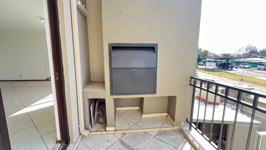 2 Bedroom Property for Sale in Homes Haven Gauteng