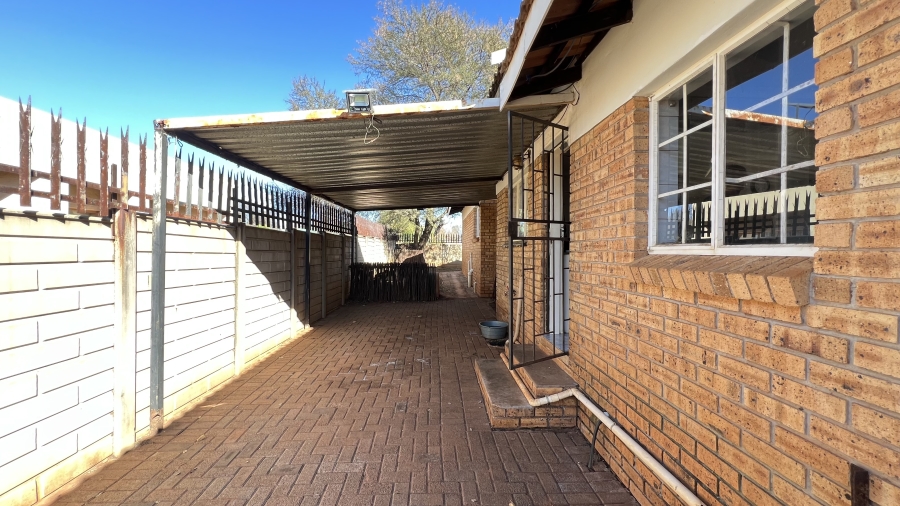 3 Bedroom Property for Sale in Randpoort Gauteng