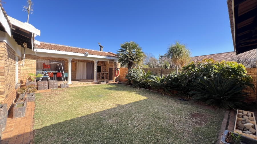 3 Bedroom Property for Sale in Randpoort Gauteng