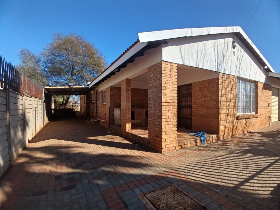 3 Bedroom Property for Sale in Randpoort Gauteng