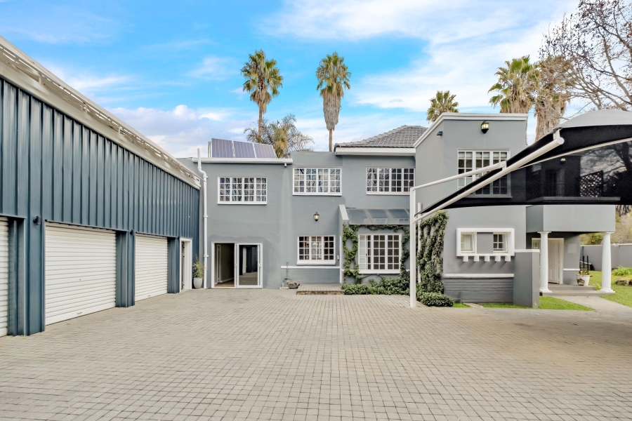 4 Bedroom Property for Sale in Greenside East Gauteng