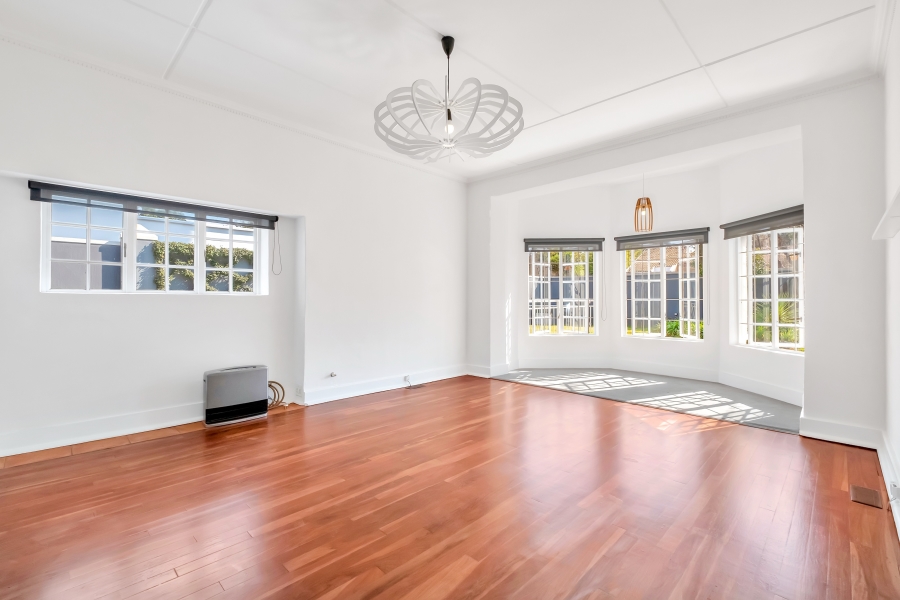 4 Bedroom Property for Sale in Greenside East Gauteng