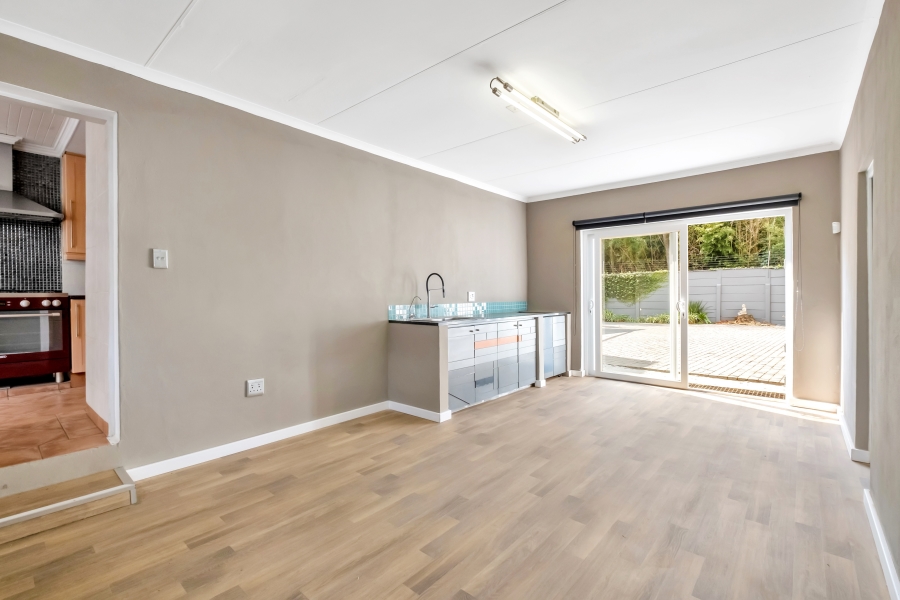 4 Bedroom Property for Sale in Greenside East Gauteng