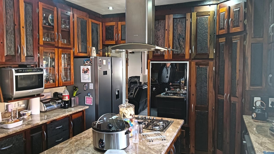 4 Bedroom Property for Sale in Esther Park Gauteng