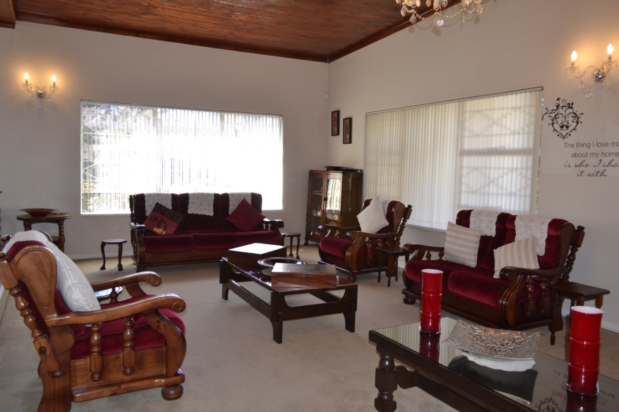6 Bedroom Property for Sale in Greenhills Gauteng