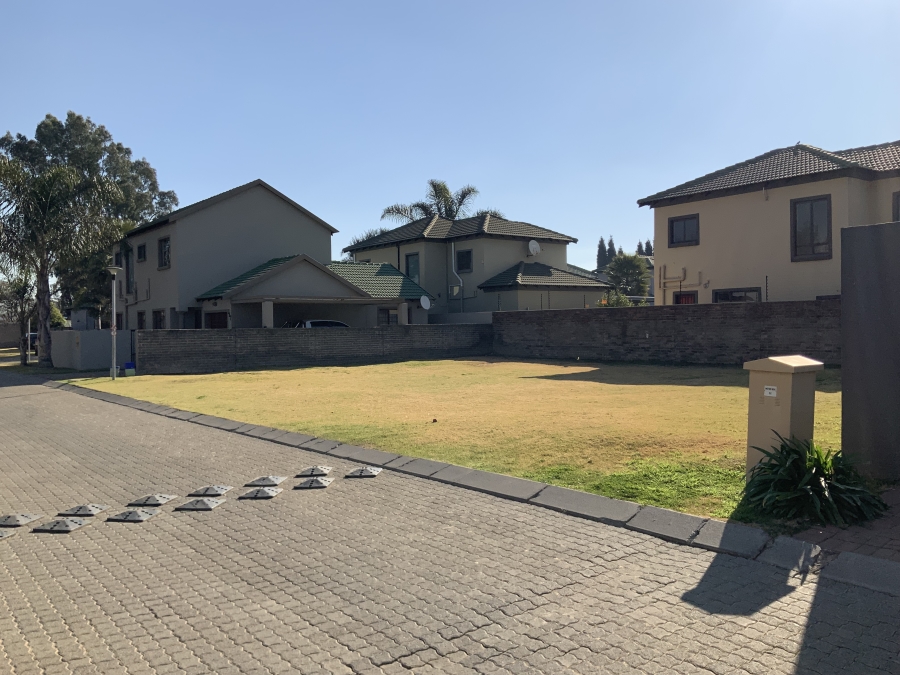 0 Bedroom Property for Sale in Norton Park Gauteng