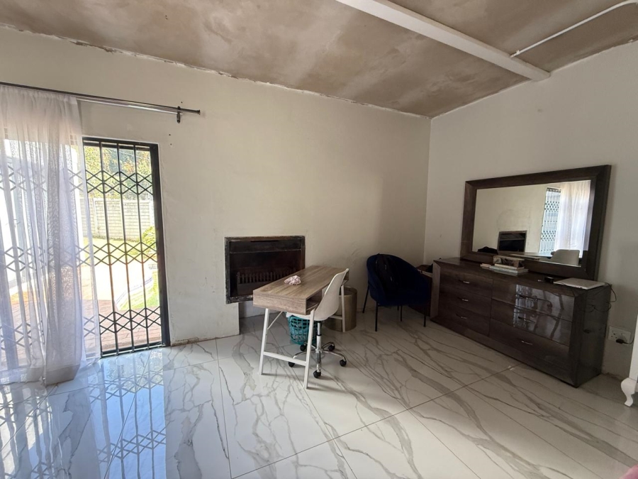 4 Bedroom Property for Sale in Strubensvallei Gauteng