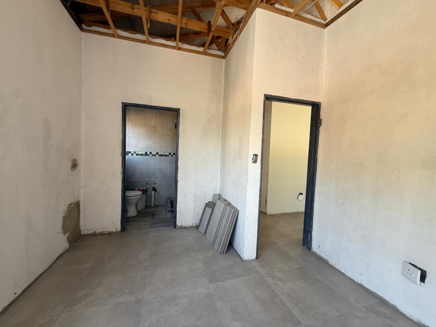 4 Bedroom Property for Sale in Strubensvallei Gauteng