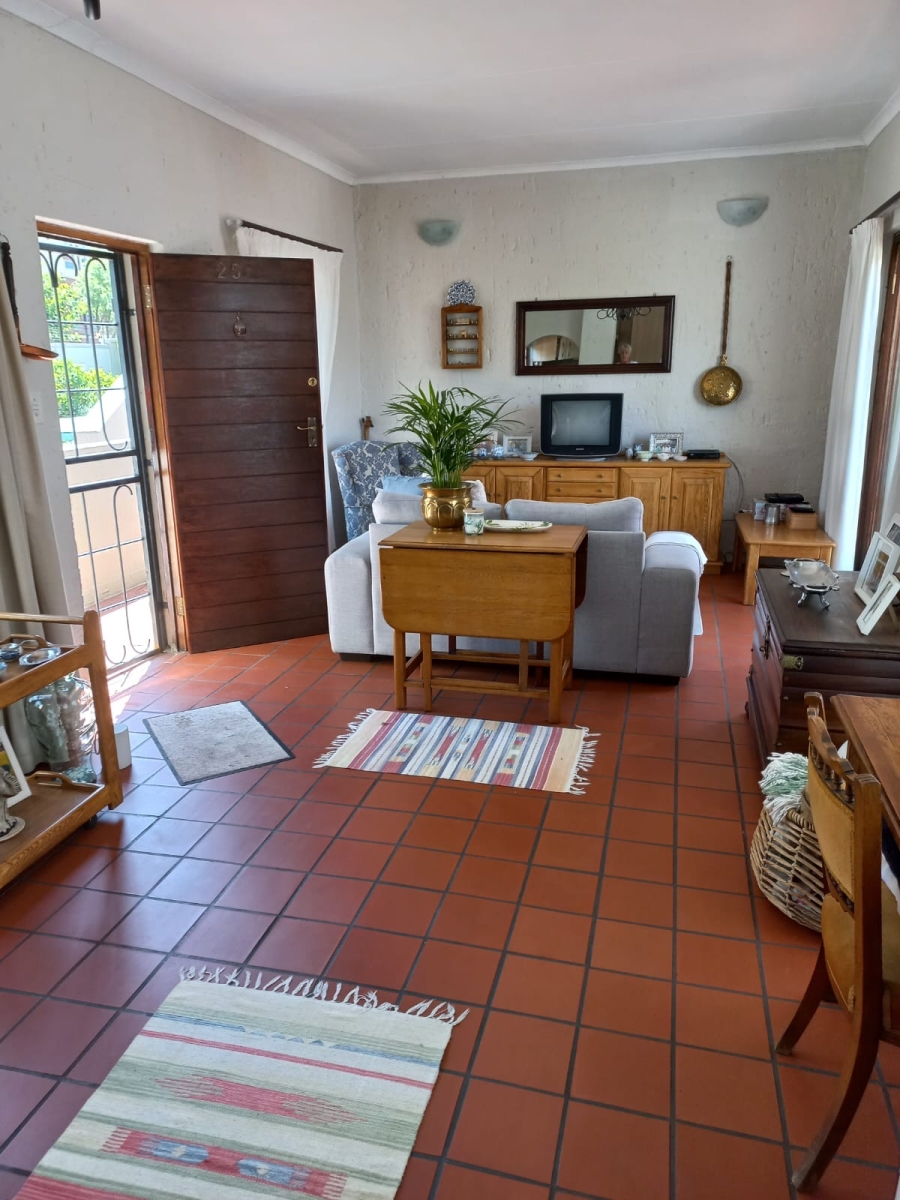 1 Bedroom Property for Sale in Paulshof Gauteng