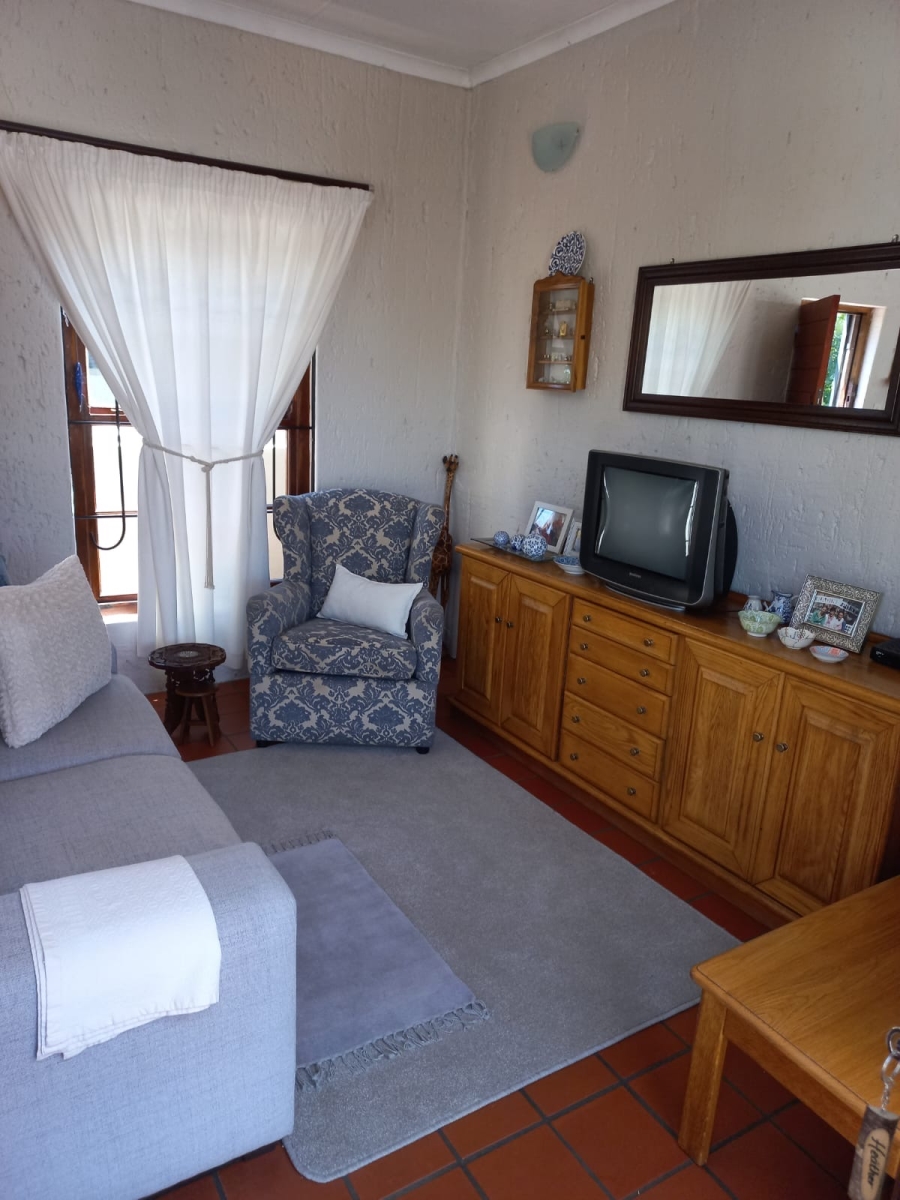 1 Bedroom Property for Sale in Paulshof Gauteng