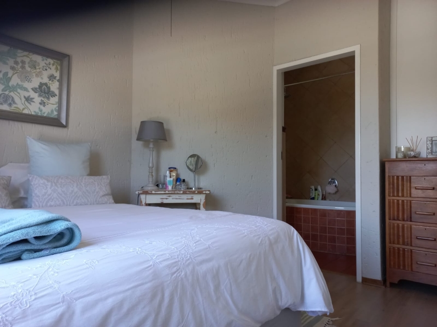 1 Bedroom Property for Sale in Paulshof Gauteng