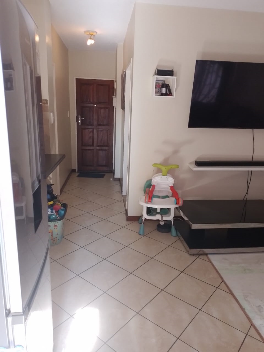 2 Bedroom Property for Sale in Noordwyk Gauteng