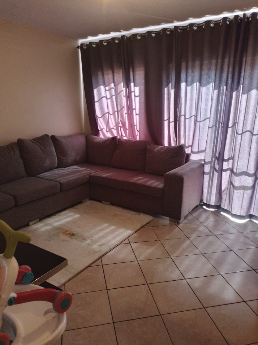 2 Bedroom Property for Sale in Noordwyk Gauteng