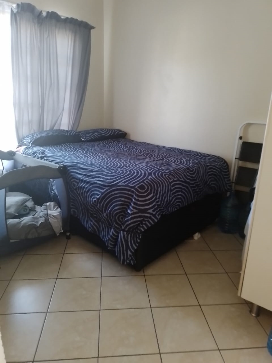 2 Bedroom Property for Sale in Noordwyk Gauteng
