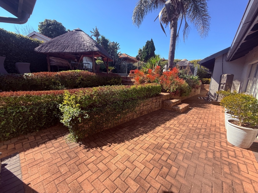 4 Bedroom Property for Sale in Meredale Gauteng