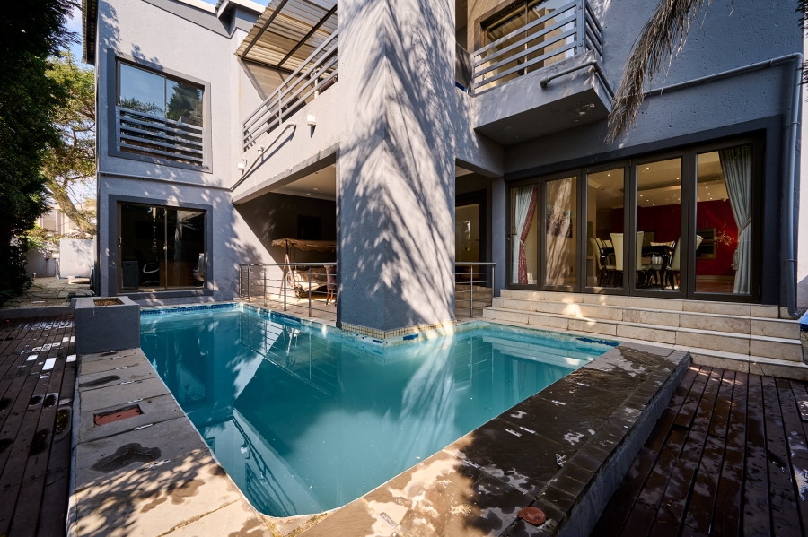 3 Bedroom Property for Sale in Carlswald North Estate Gauteng