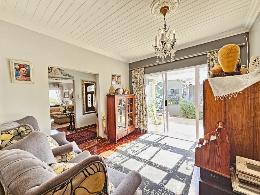 3 Bedroom Property for Sale in Waterkloof Ridge Gauteng