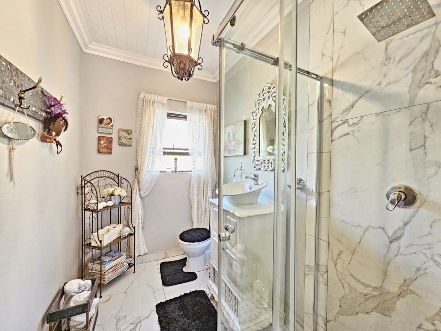 3 Bedroom Property for Sale in Waterkloof Ridge Gauteng