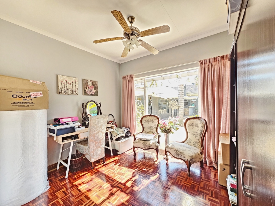 3 Bedroom Property for Sale in Waterkloof Ridge Gauteng