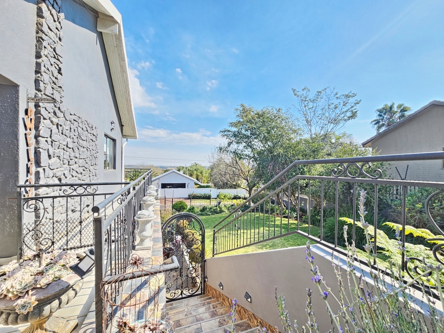 3 Bedroom Property for Sale in Waterkloof Ridge Gauteng
