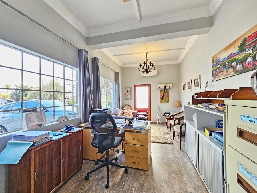3 Bedroom Property for Sale in Waterkloof Ridge Gauteng