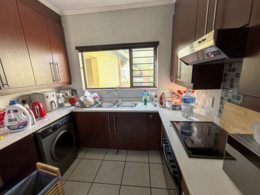 2 Bedroom Property for Sale in Sunninghill Gauteng